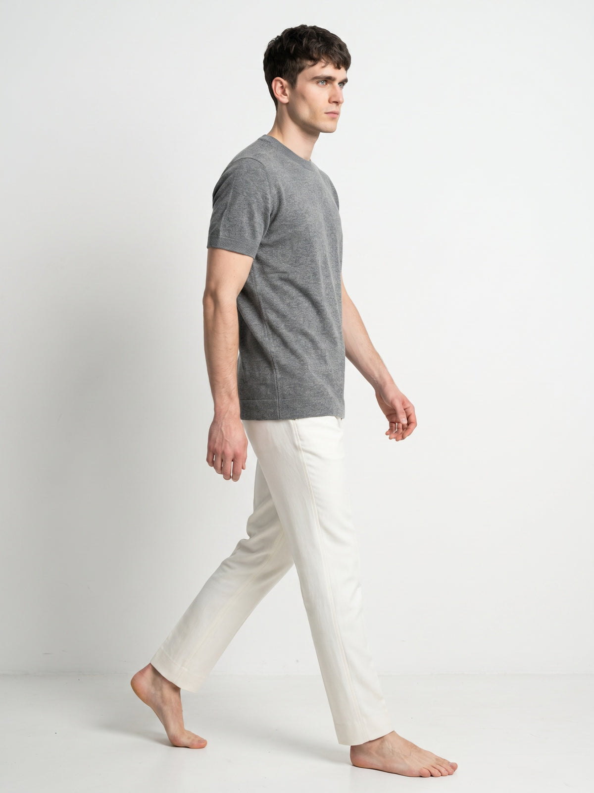 Men Grey Solid Flat Knit T-shirt