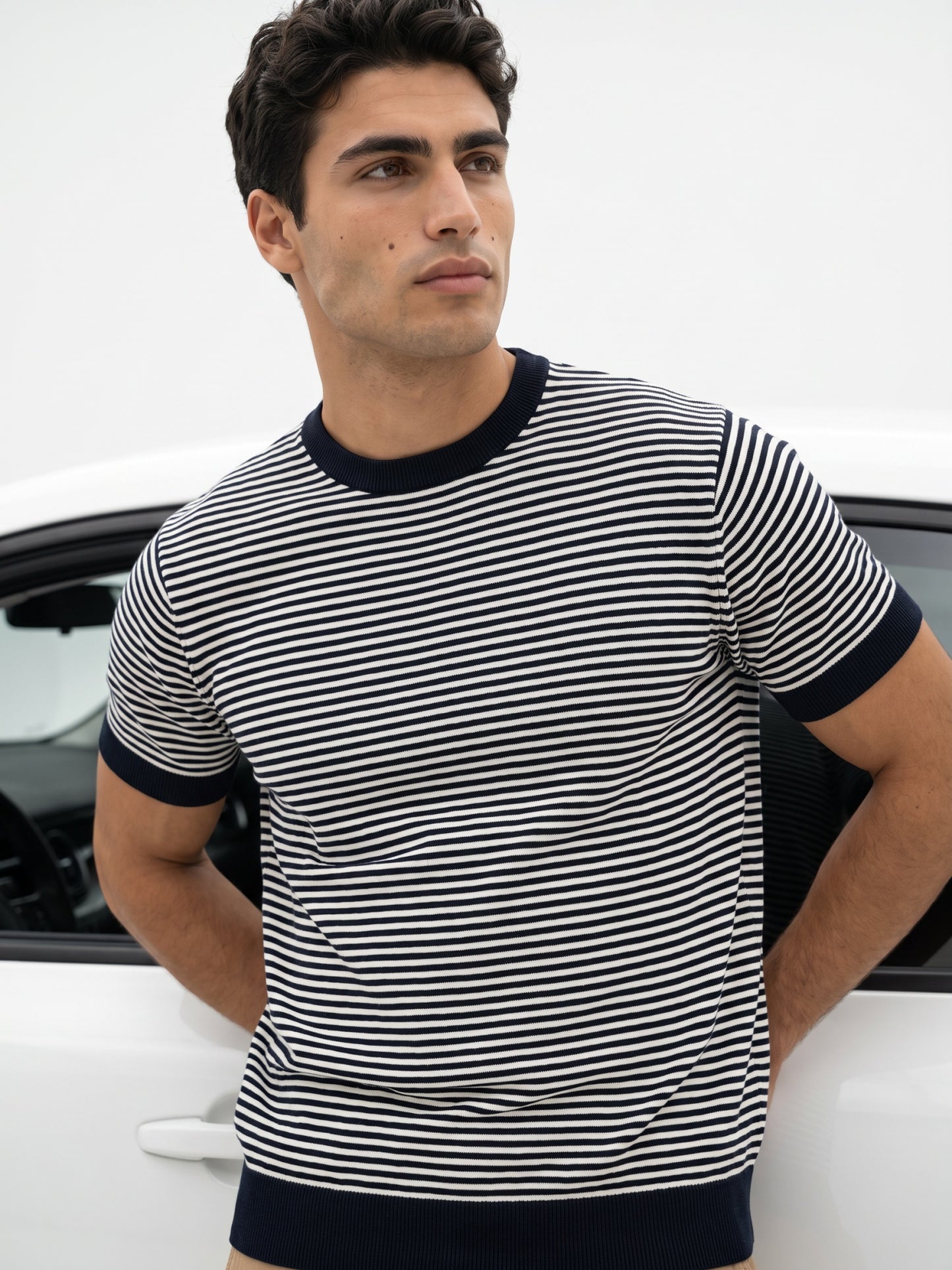 Navy & White Men Regular Fit Striped Flat Knit T-shirt