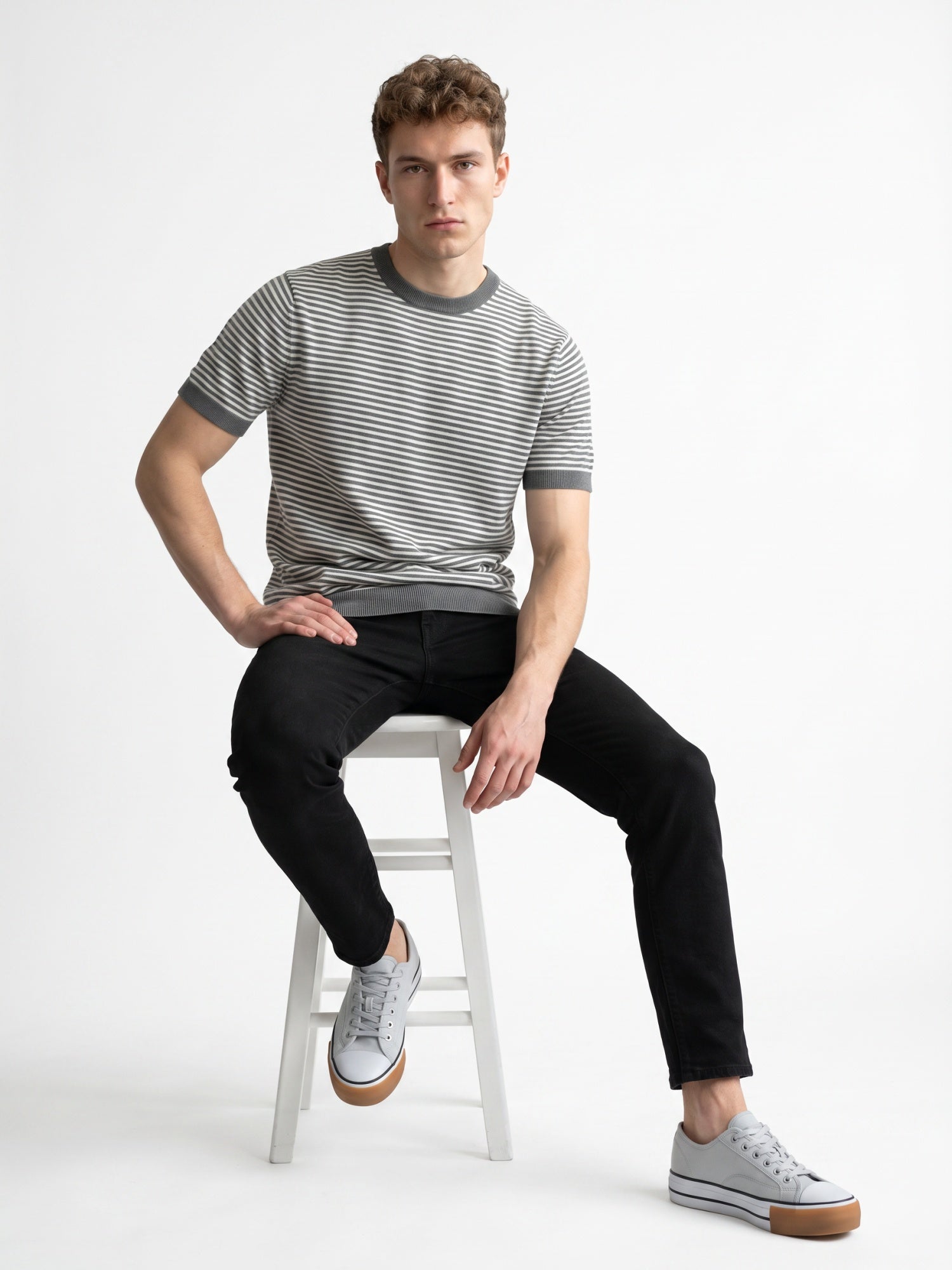 Men Grey & White Striped Round Neck Flat Knit T-shirt