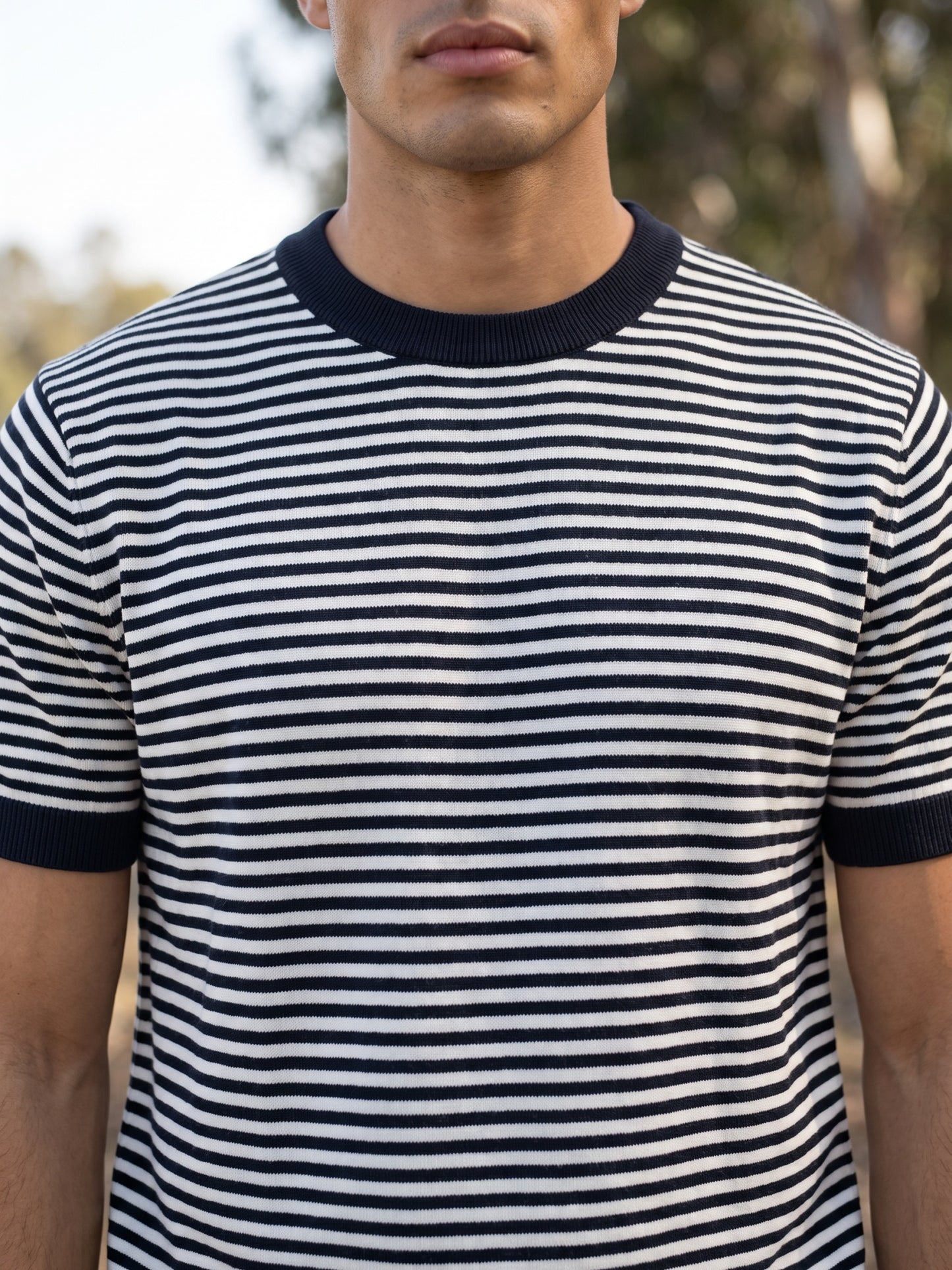 Navy & White Men Regular Fit Striped Flat Knit T-shirt